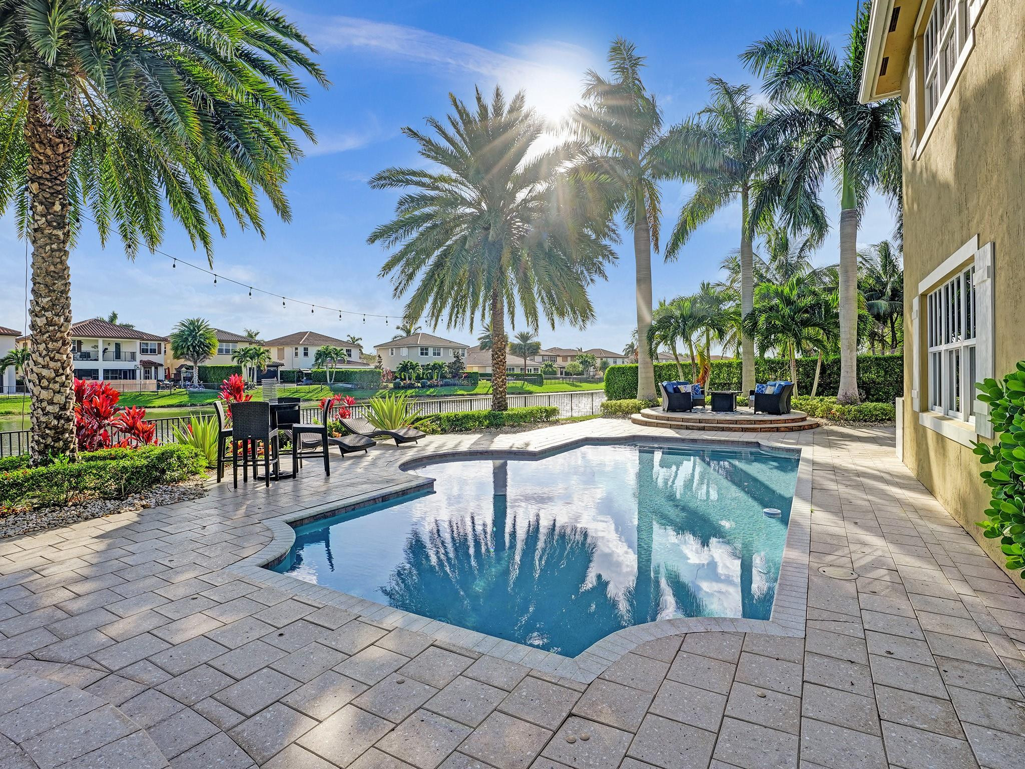 MiraLago - Residential