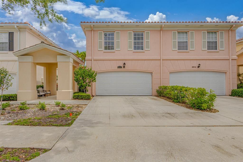 Photo of 2058 Tarpon Lake Way, West Palm Beach, FL 33411 (MLS # R10883909)