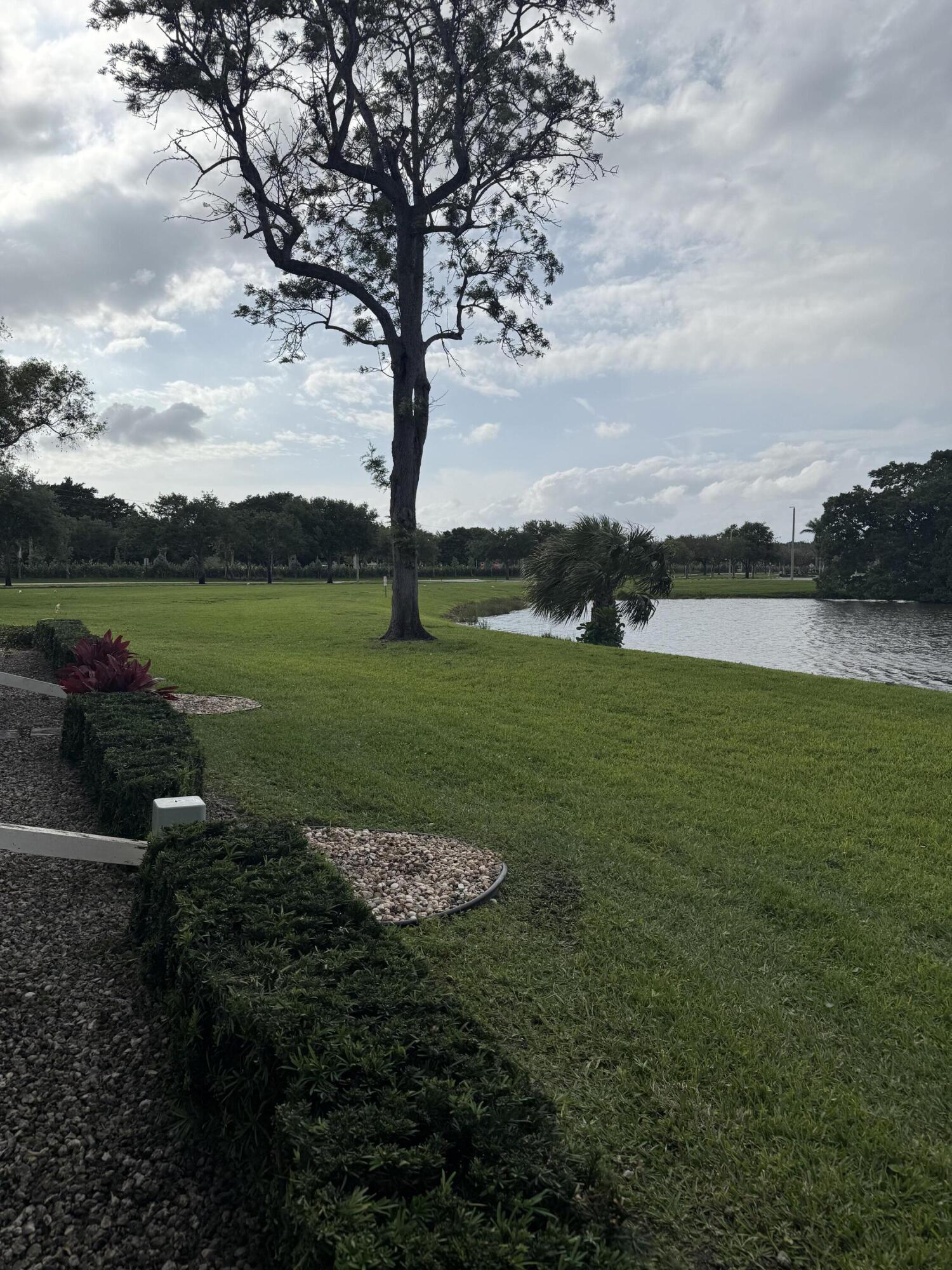 AINSLIE AT CENTURY VILLAGE CONDO - Residential Lease