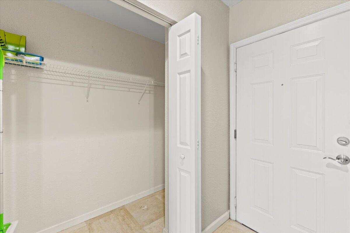 PARK PLACE CONDO - Residential Lease