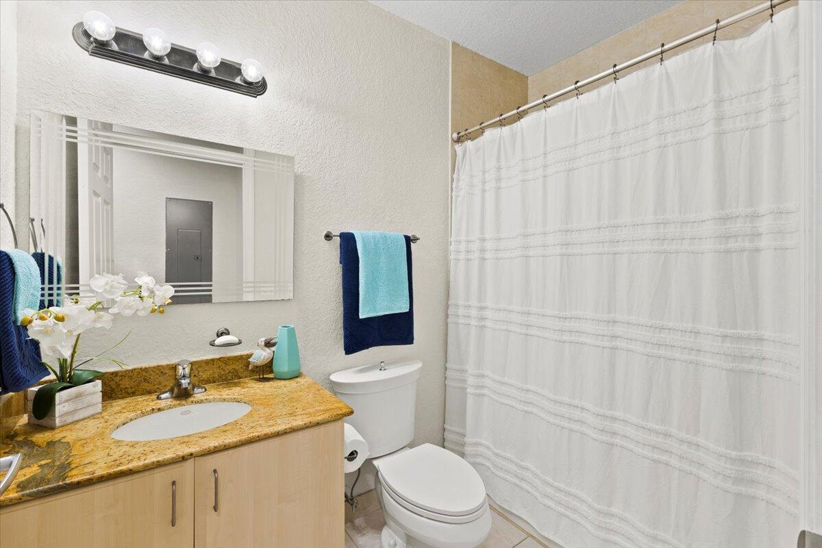 PARK PLACE CONDO - Residential Lease