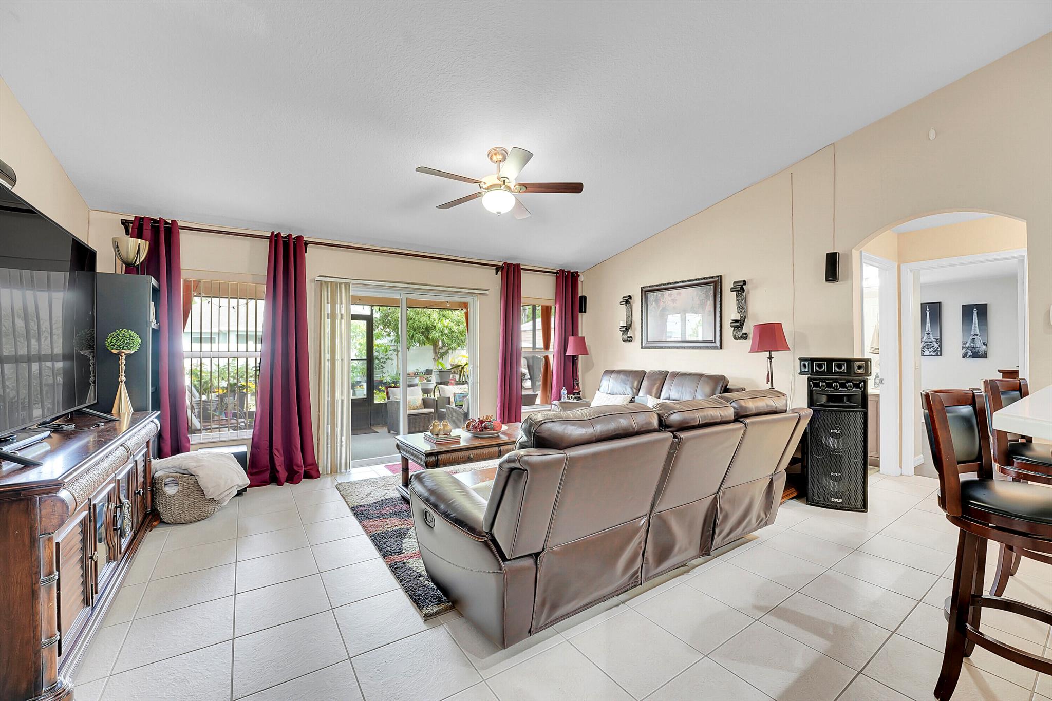 PORT ST LUCIE SECTION 48 - Residential