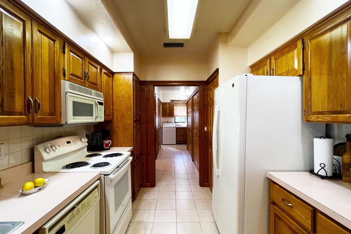 SUNDOWN SUB - Residential