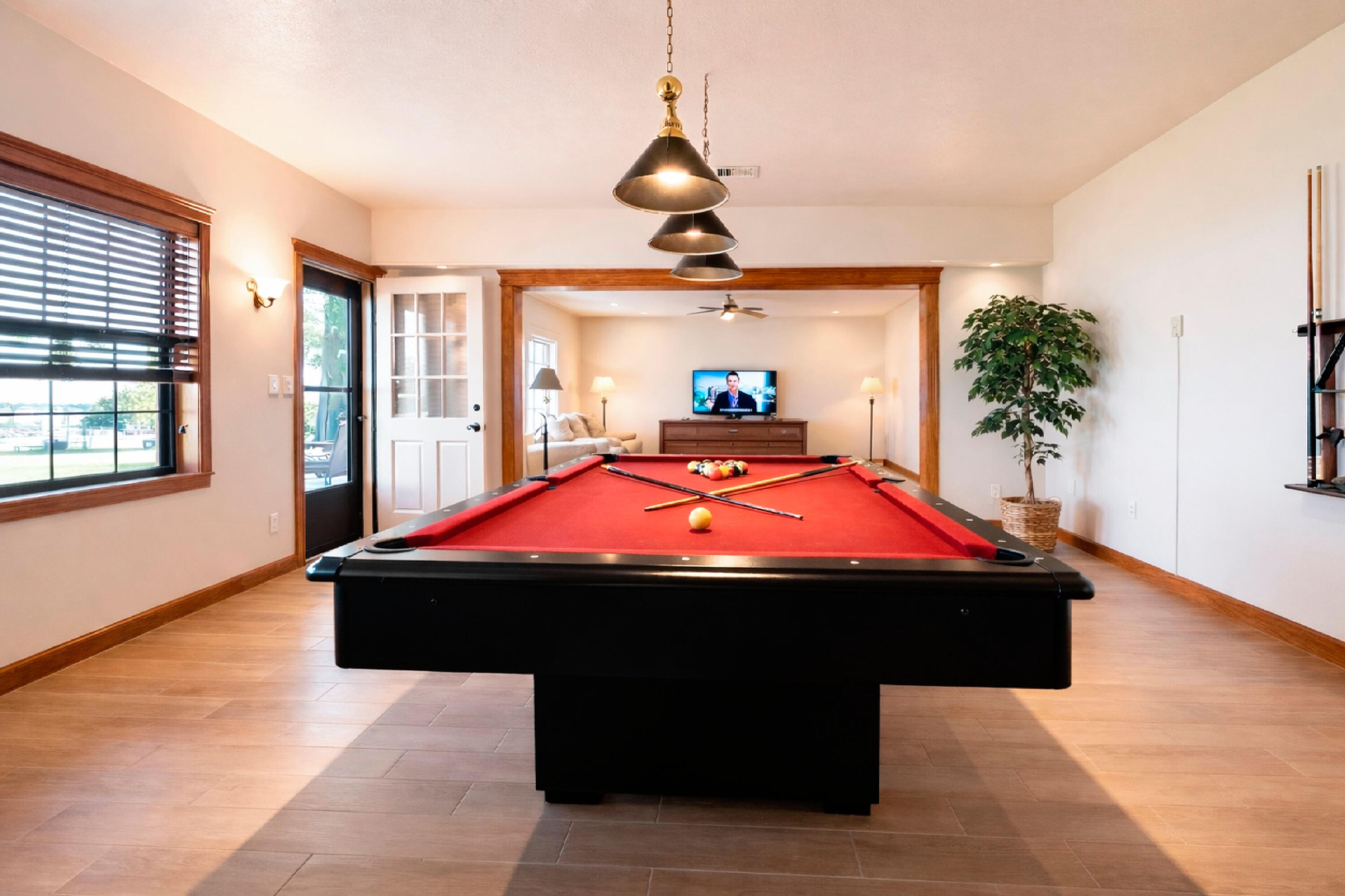 SUNDOWN SUB - Residential