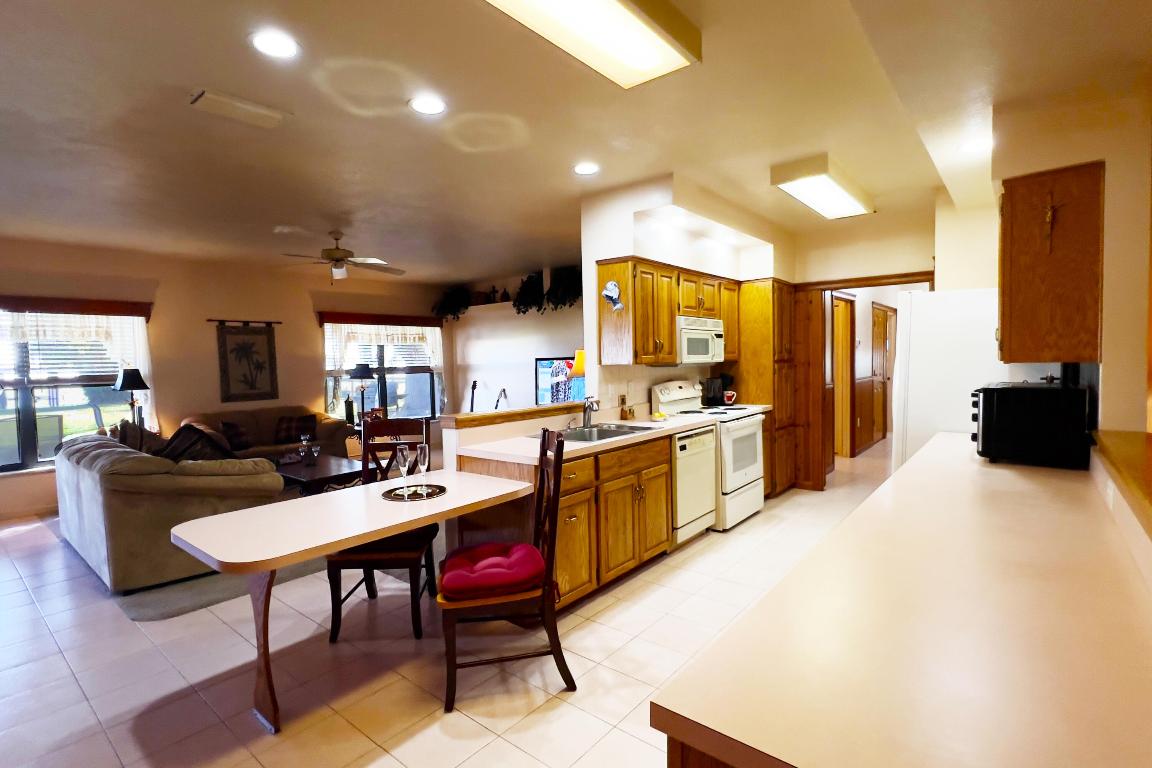 SUNDOWN SUB - Residential