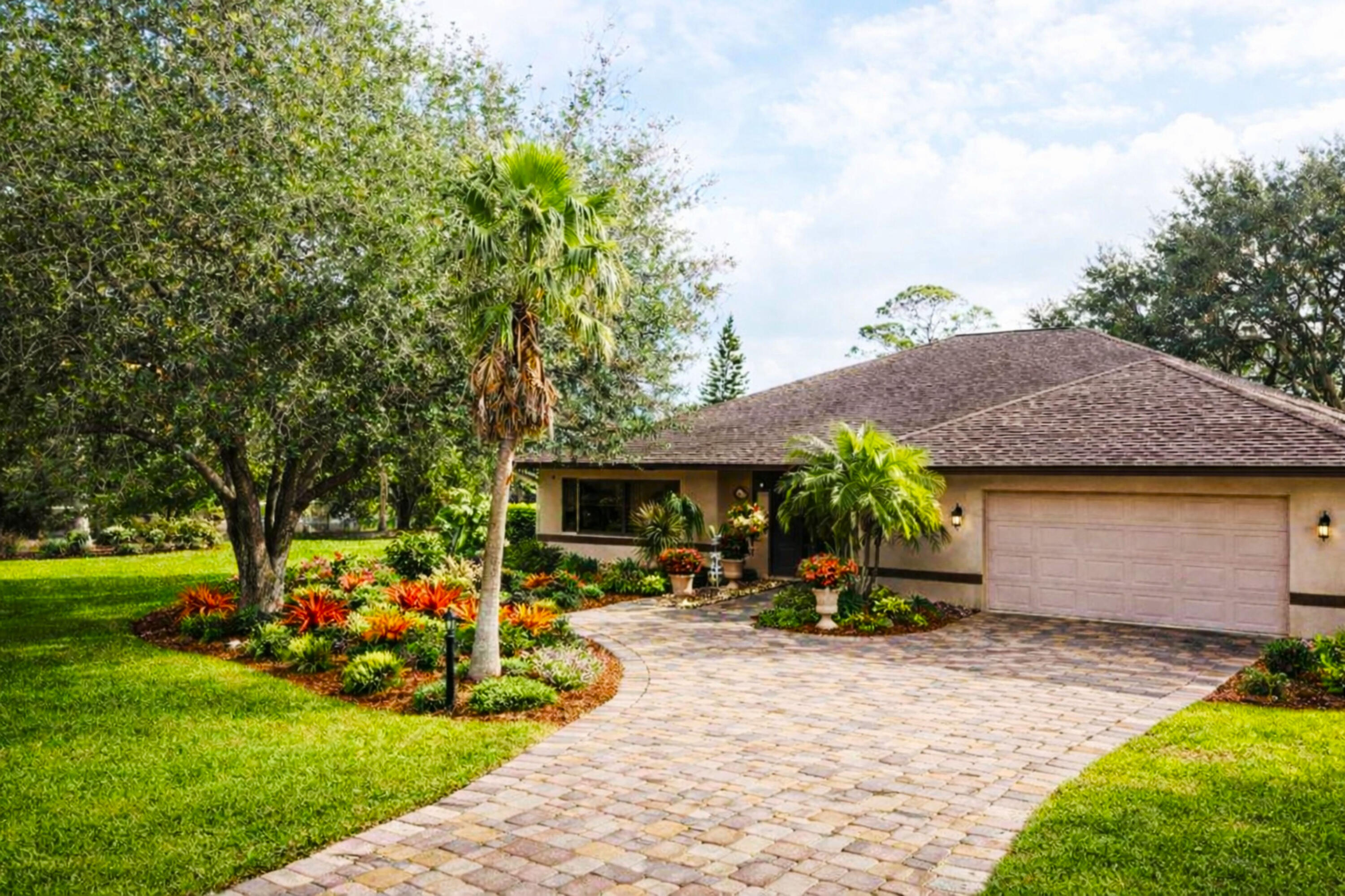 SUNDOWN SUB - Residential