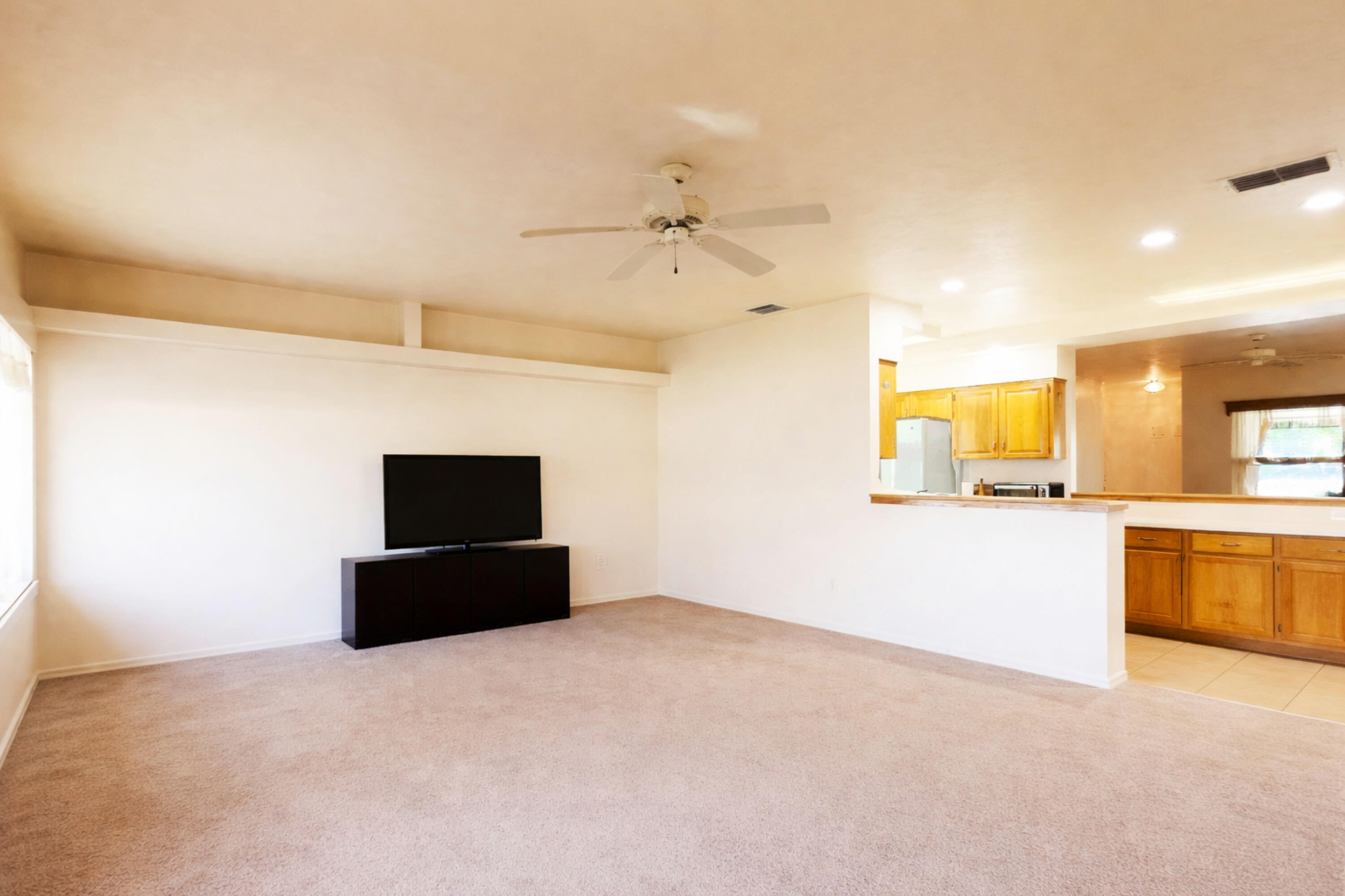 SUNDOWN SUB - Residential