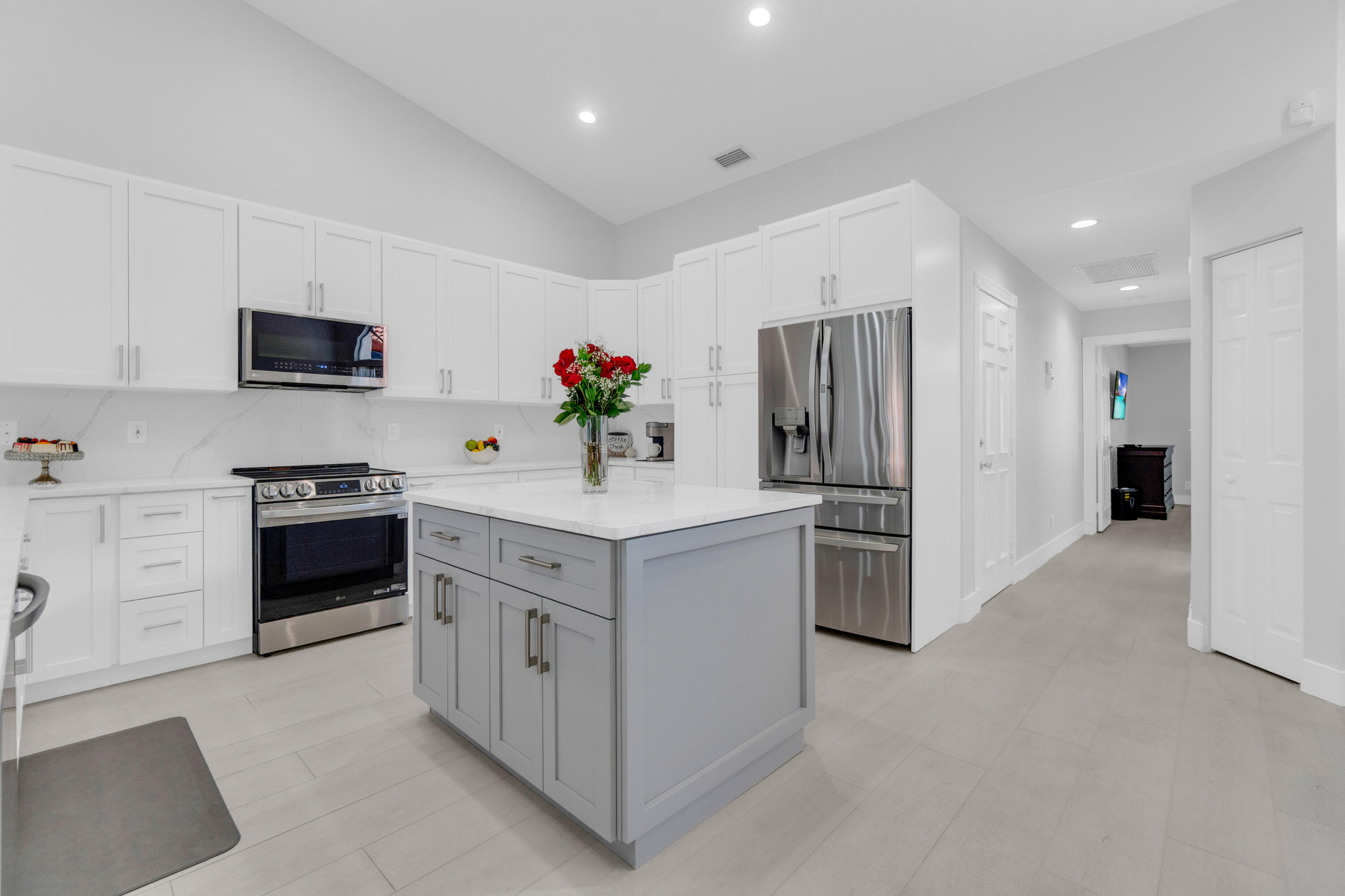 Villa San Remo - Residential