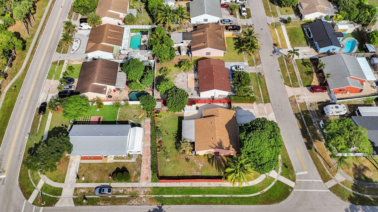 PALM BEACH VILLAS II 2 - Residential