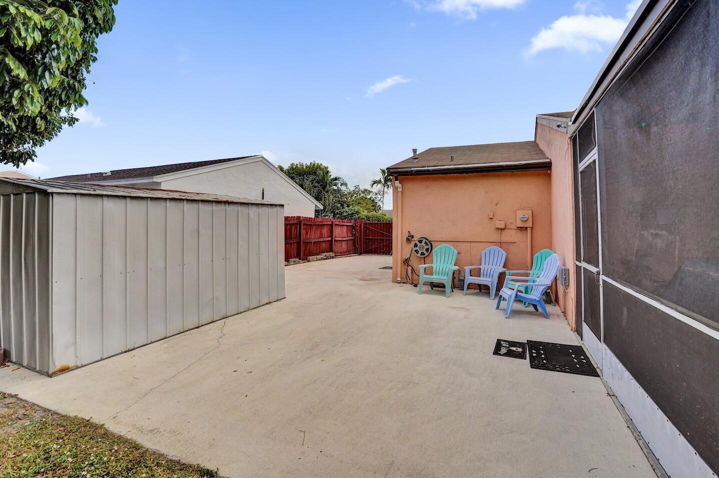 PALM BEACH VILLAS II 2 - Residential