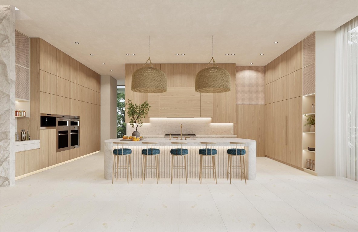 Hillsboro Mile - Land