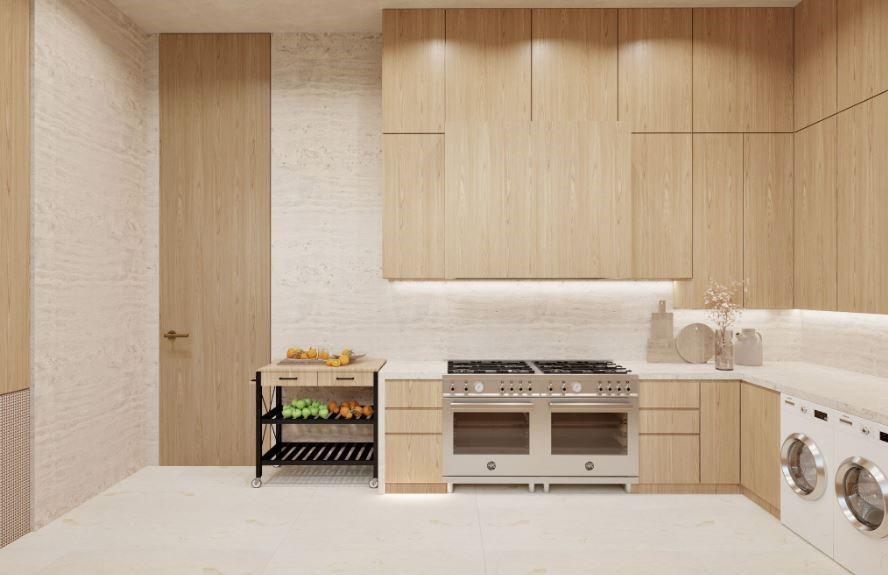 Hillsboro Mile - Land