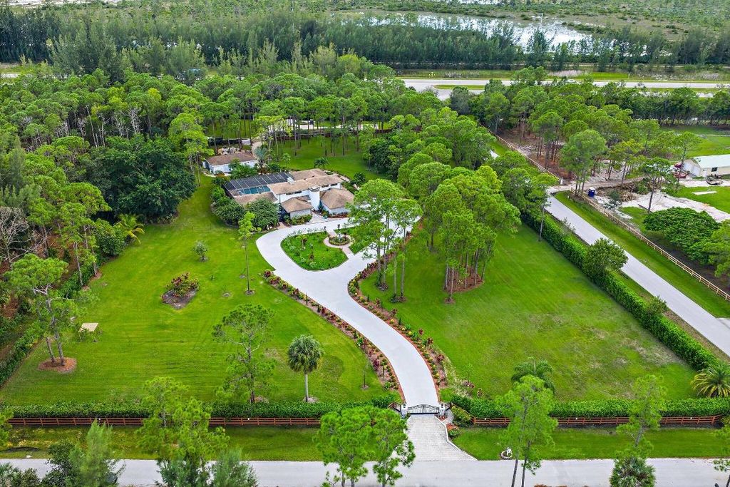 Photo of 14645 Black Bear Road, Palm Beach Gardens, FL 33418 (MLS # R11127346)