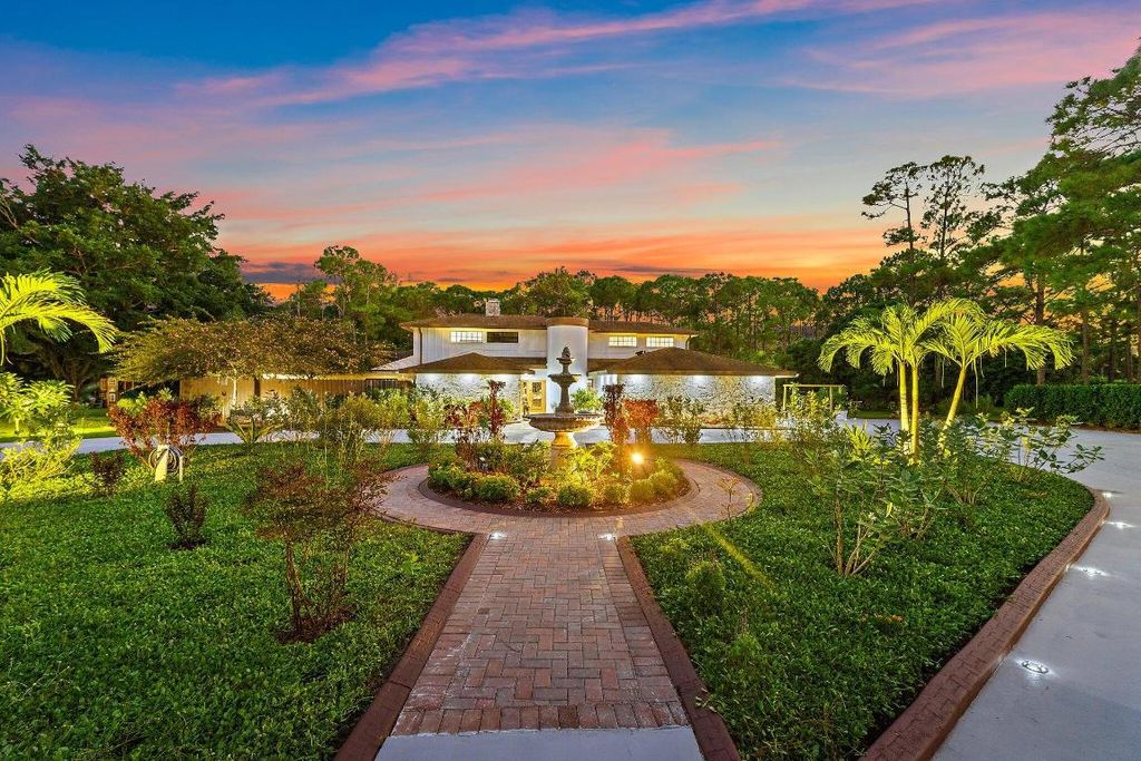 Photo of 14645 Black Bear Road, Palm Beach Gardens, FL 33418 (MLS # R11127346)