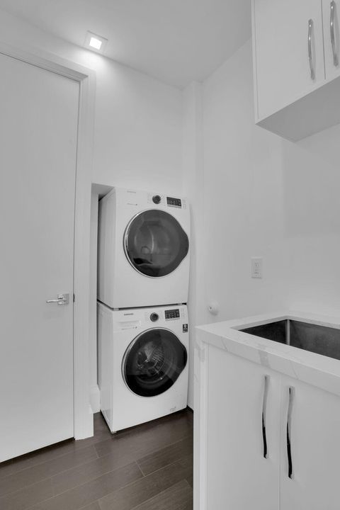Tiny photo for 234 NE 4th Street, Boca Raton, FL 33432 (MLS # B26006209)