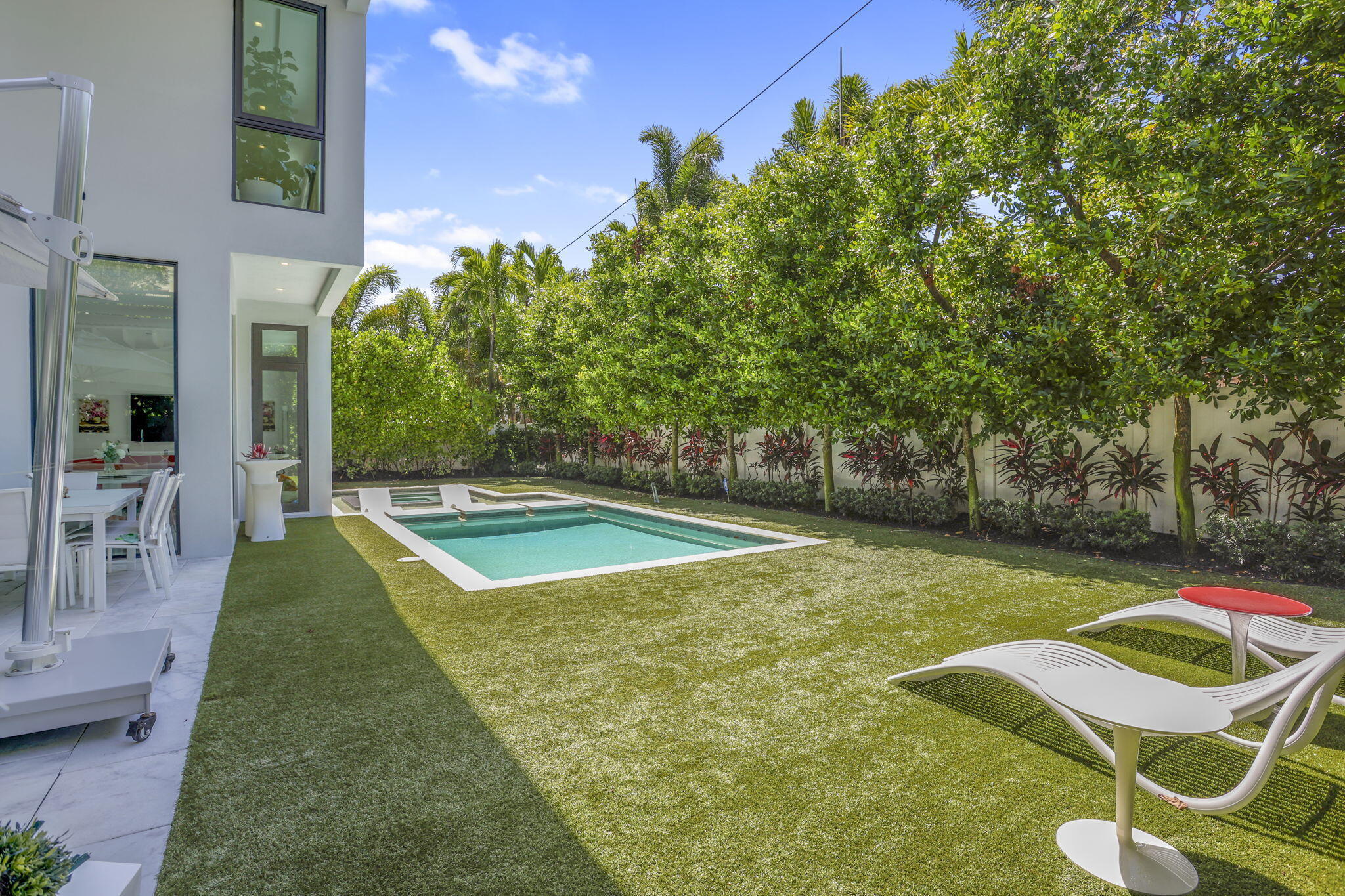 BOCA VILLAS - Residential