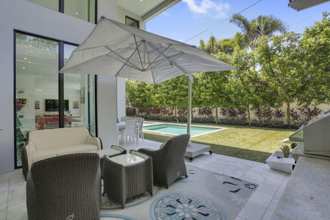 Tiny photo for 234 NE 4th Street, Boca Raton, FL 33432 (MLS # B26006209)