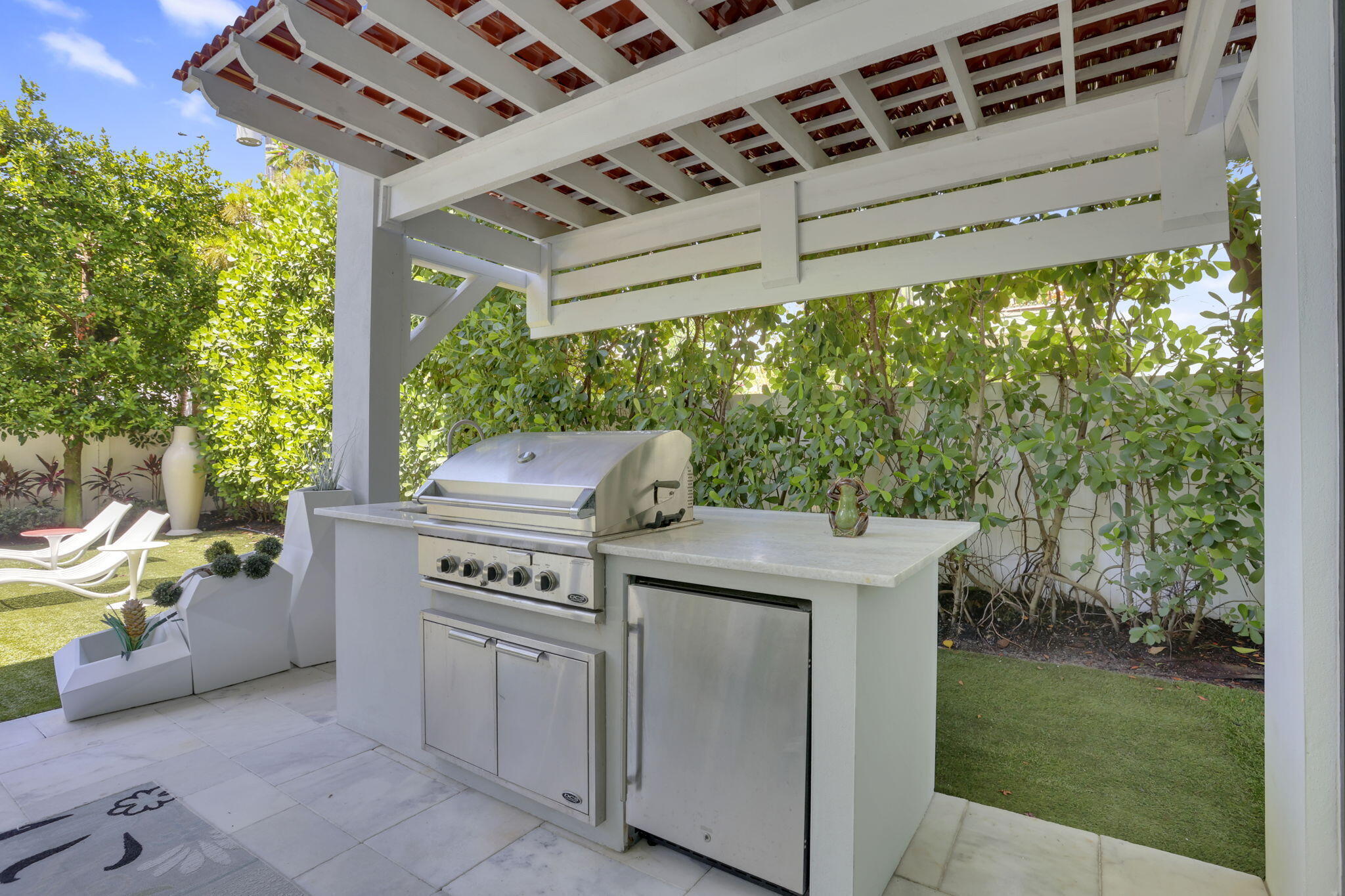 BOCA VILLAS - Residential