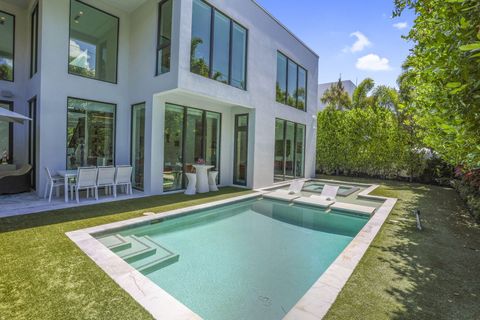Tiny photo for 234 NE 4th Street, Boca Raton, FL 33432 (MLS # B26006209)
