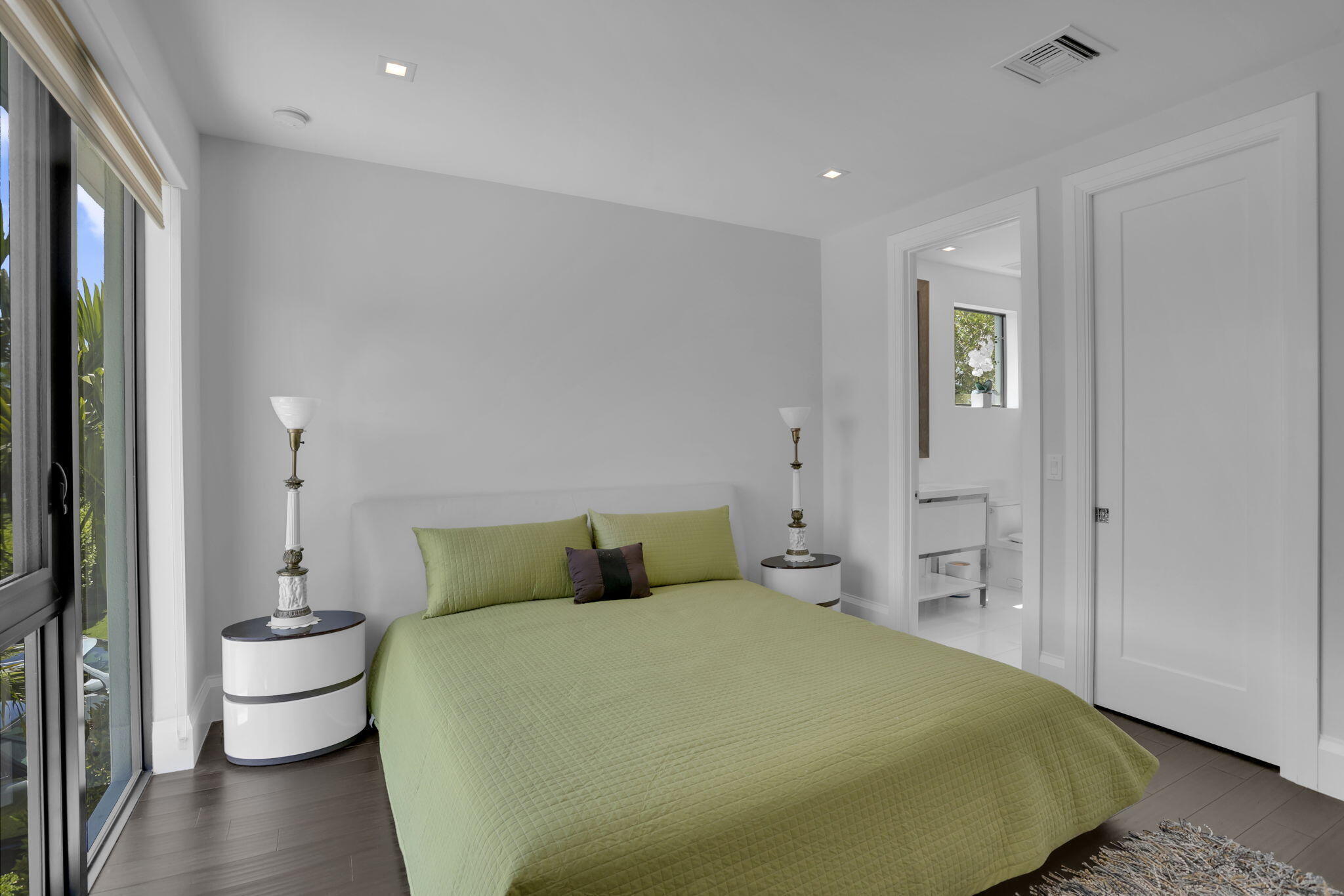 BOCA VILLAS - Residential