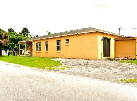 A home in Lake Worth