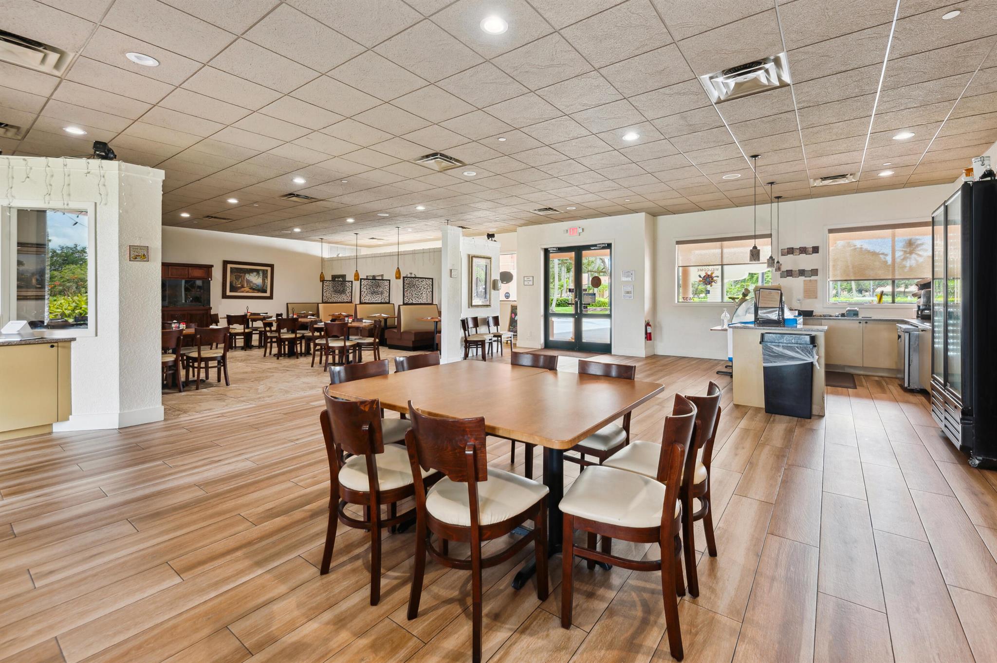 RIVERWALK - Residential