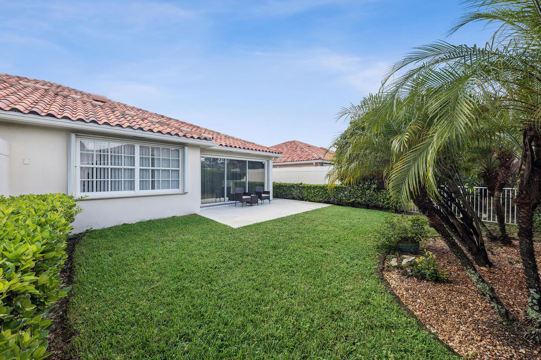 RIVERWALK - Residential