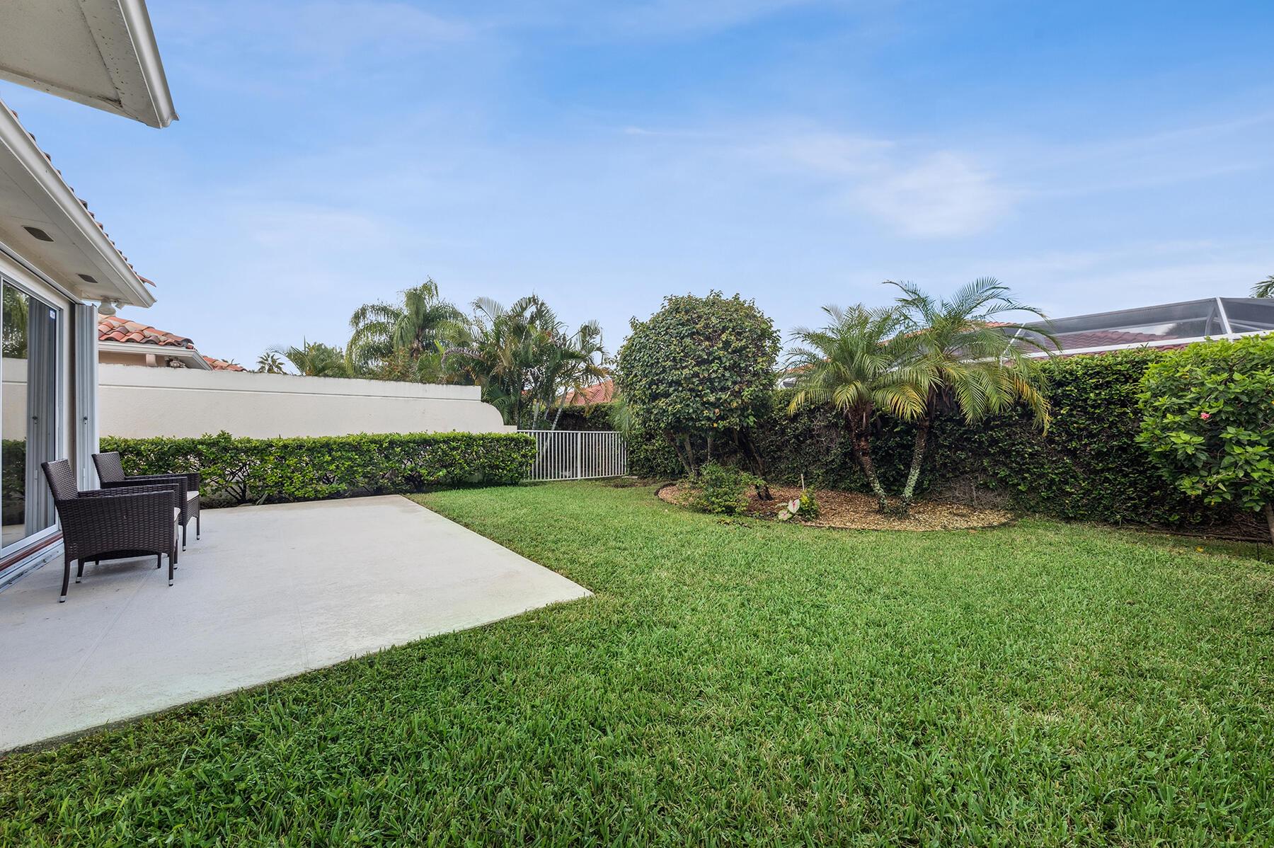 RIVERWALK - Residential