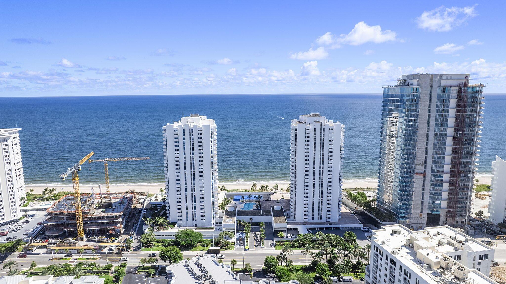 THE RENAISSANCE OF POMPAN - Residential Lease