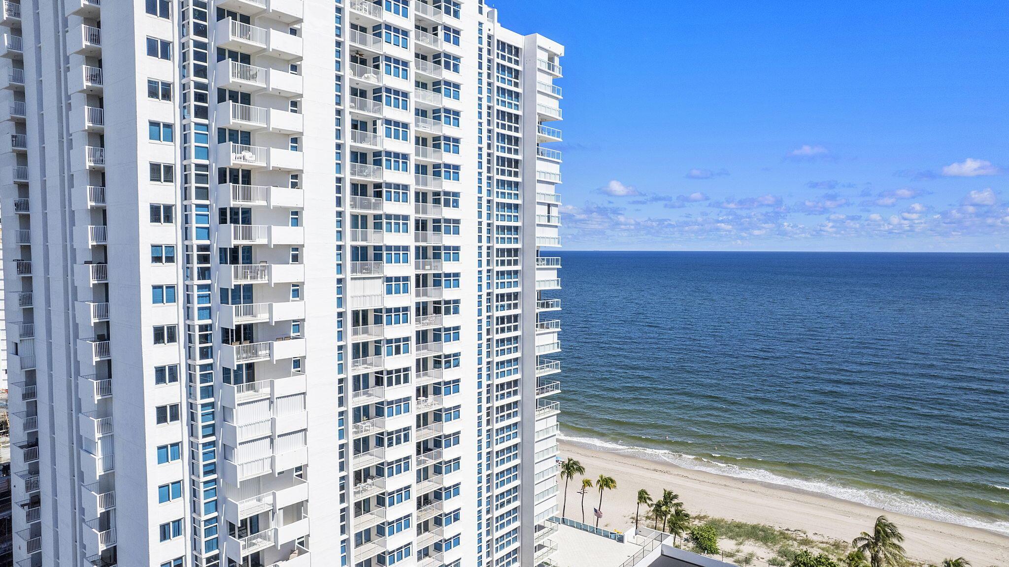 THE RENAISSANCE OF POMPAN - Residential Lease