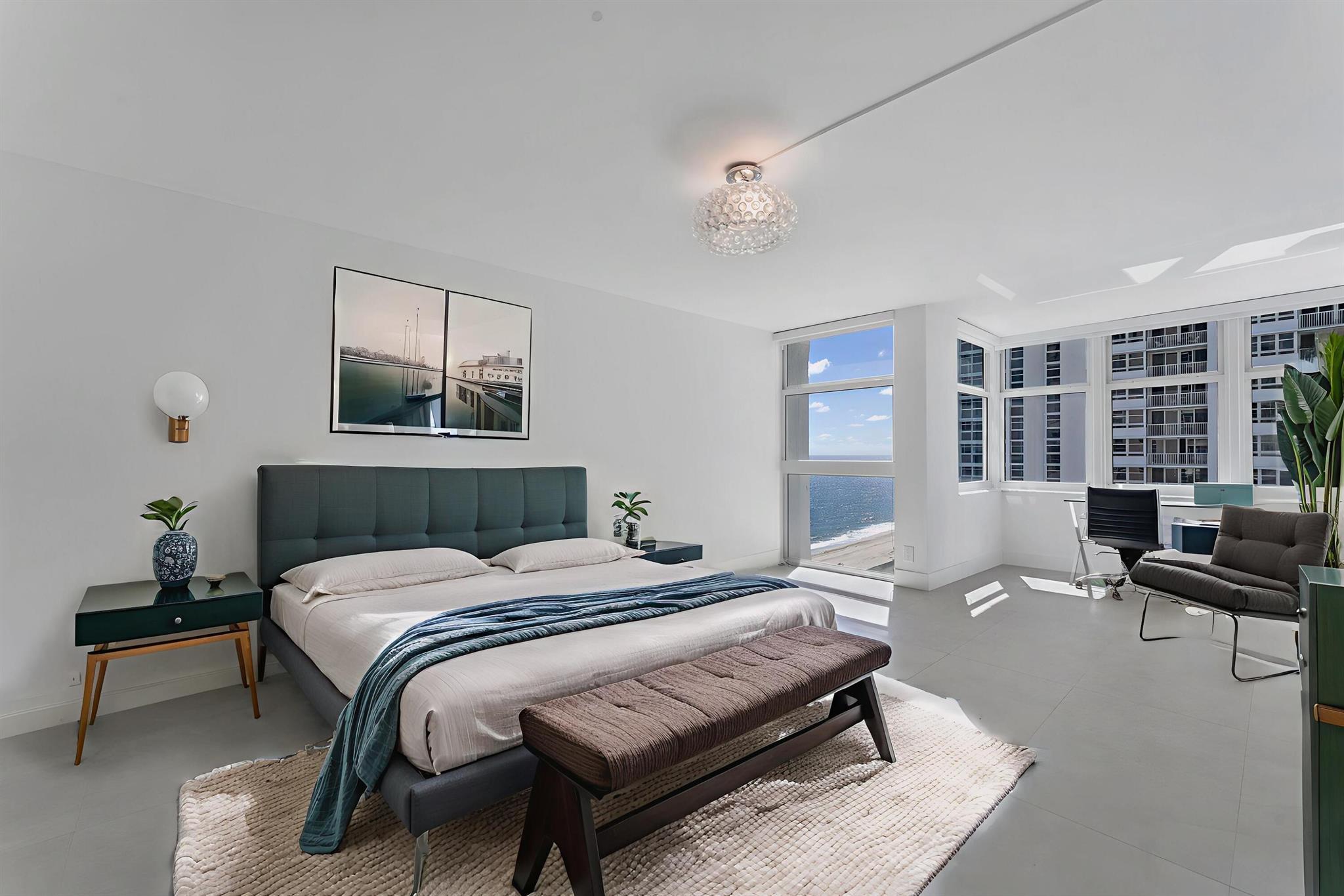 THE RENAISSANCE OF POMPAN - Residential Lease