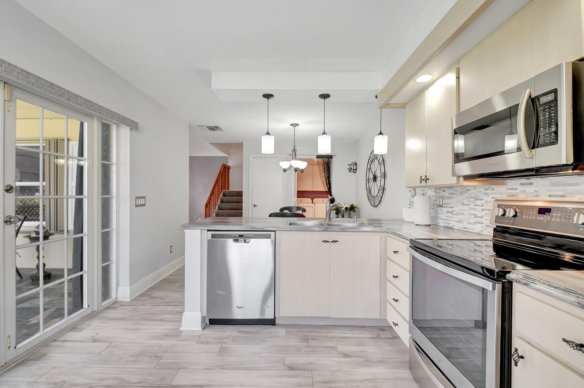 WELLESLEY AT BOYNTON BEACH - Residential