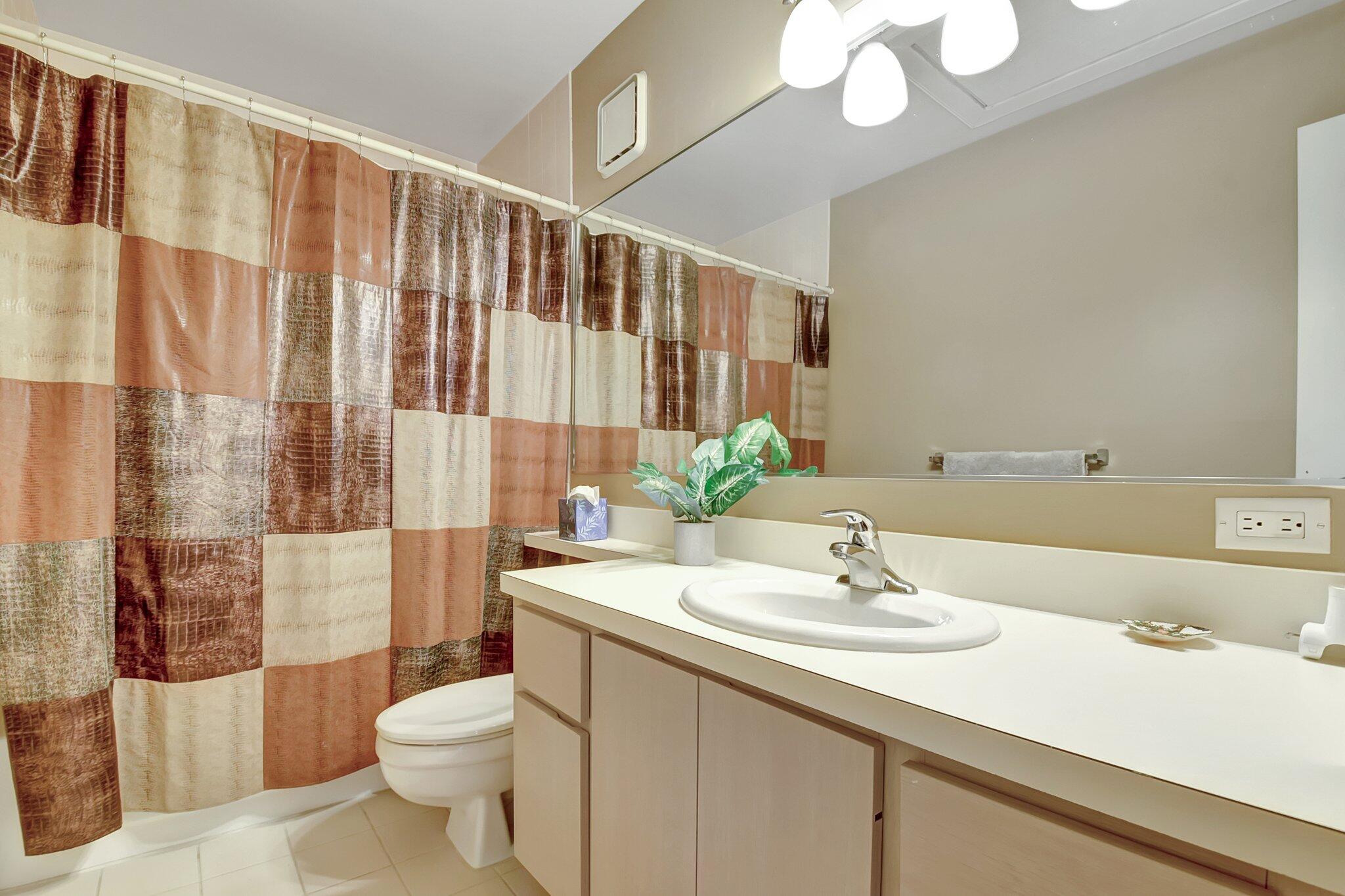 WELLESLEY AT BOYNTON BEACH - Residential