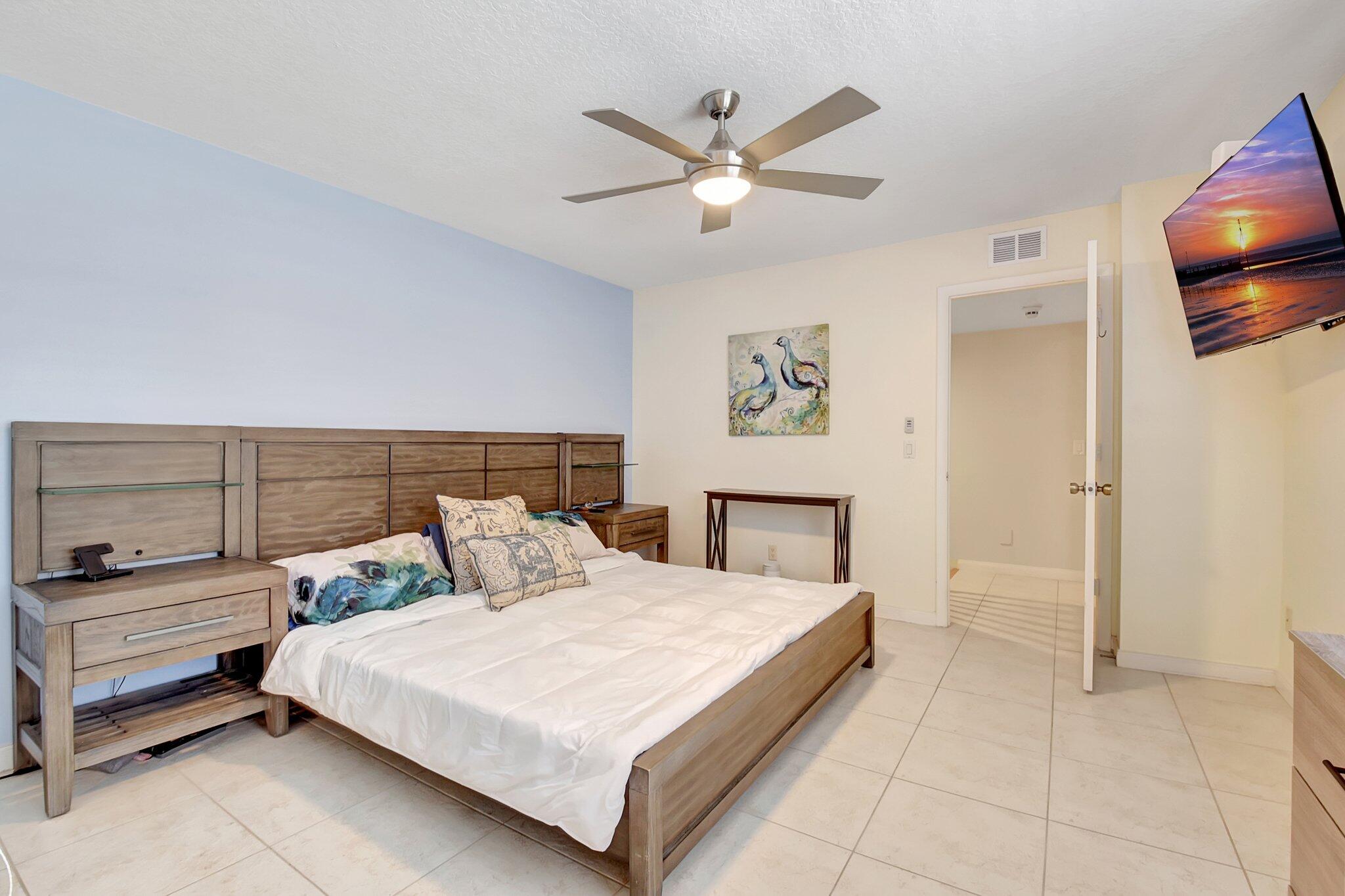 WELLESLEY AT BOYNTON BEACH - Residential