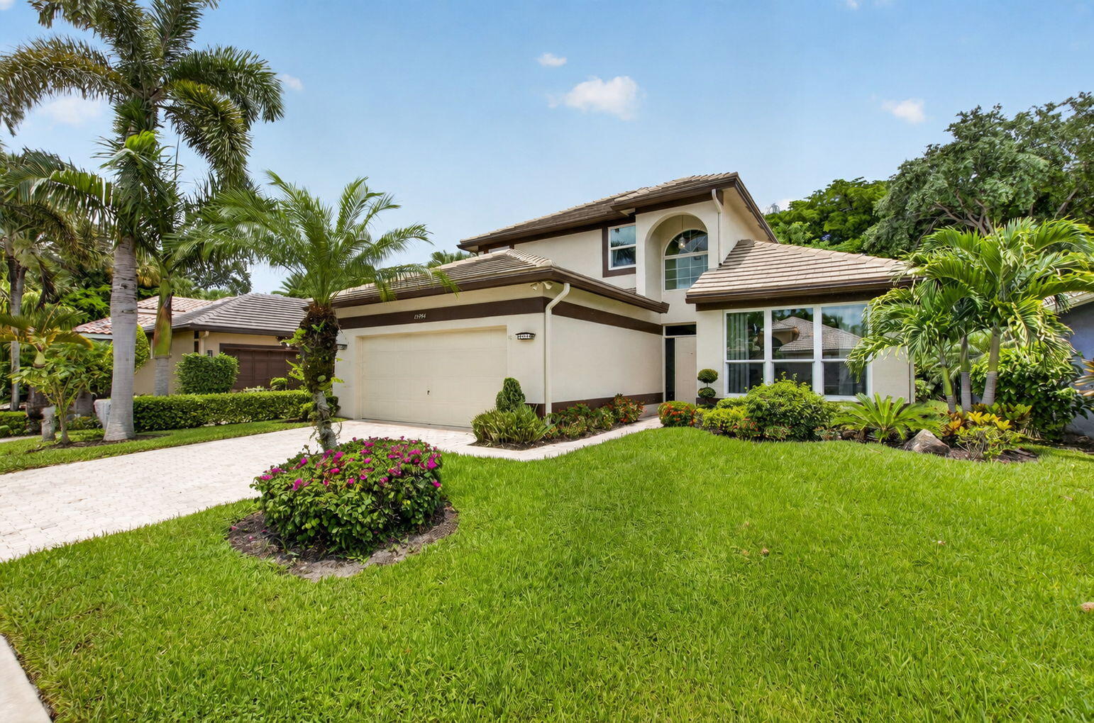 13494 Carrick Green Court