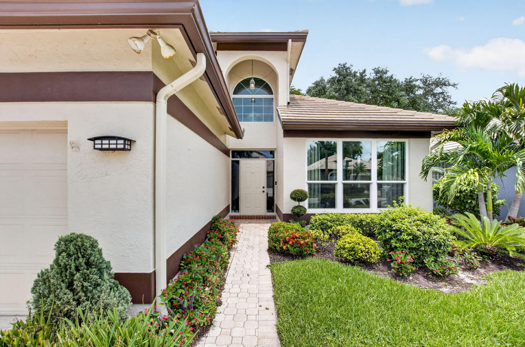 13494 Carrick Green Court