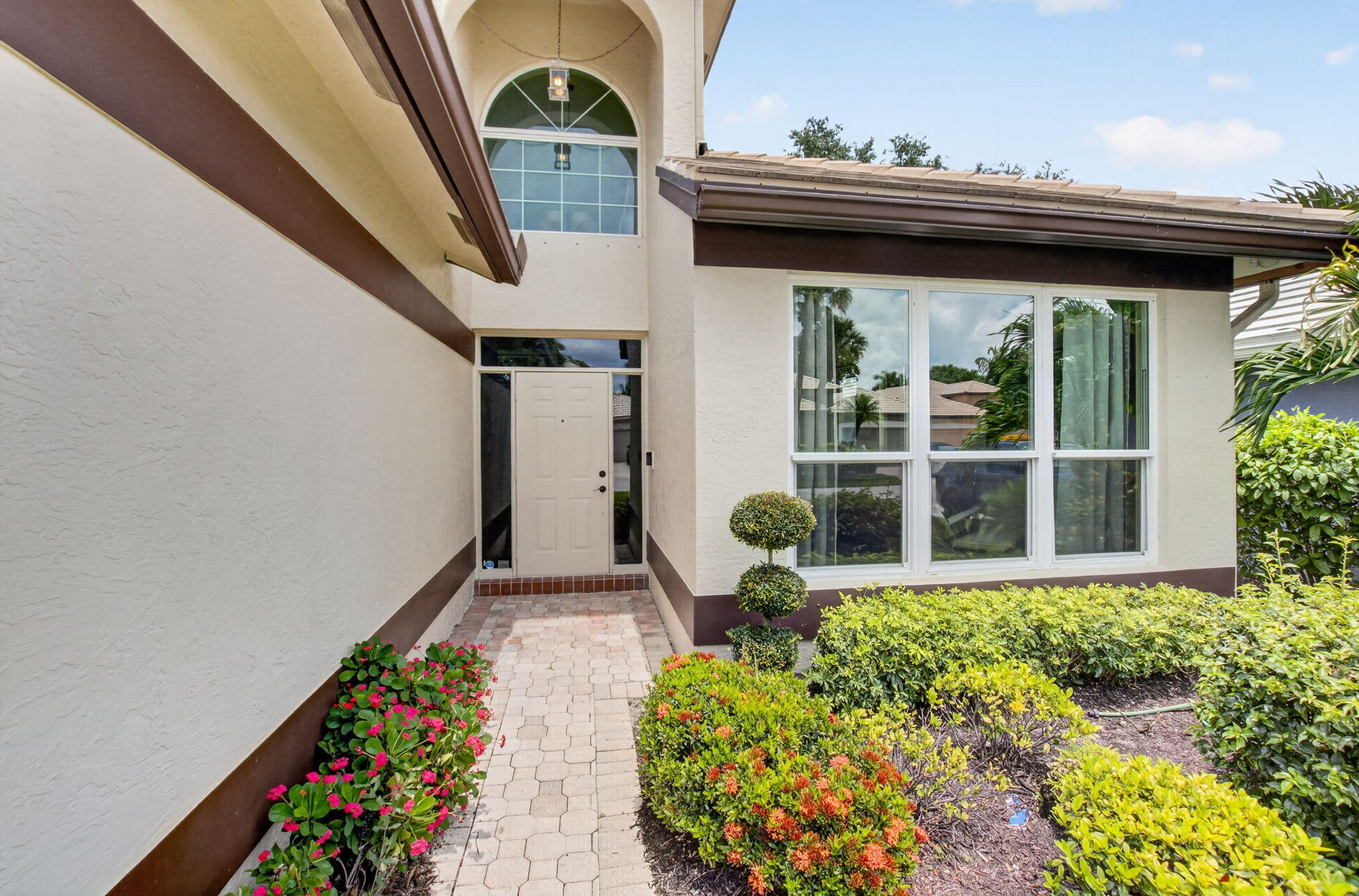 13494 Carrick Green Court