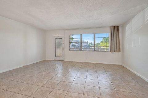 A home in Deerfield Beach