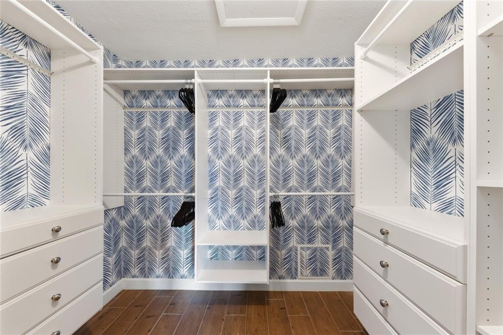 DELRAY OAKS CONDO - Residential