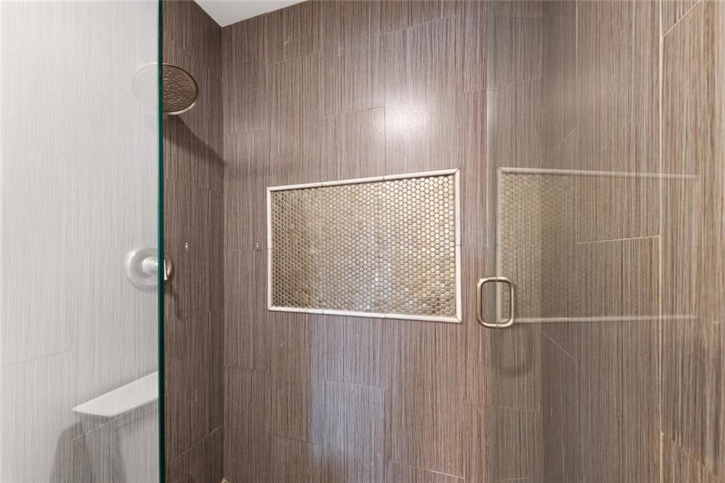 DELRAY OAKS CONDO - Residential
