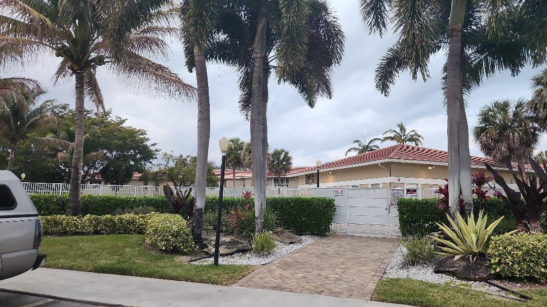 Lakewood Village of Coral - Residential