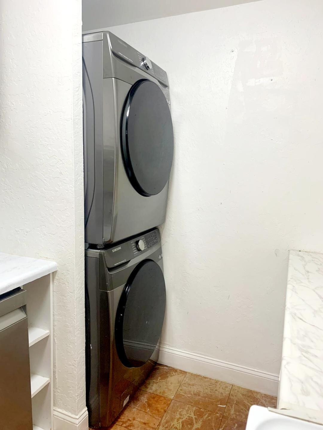 Lakewood Village of Coral - Residential