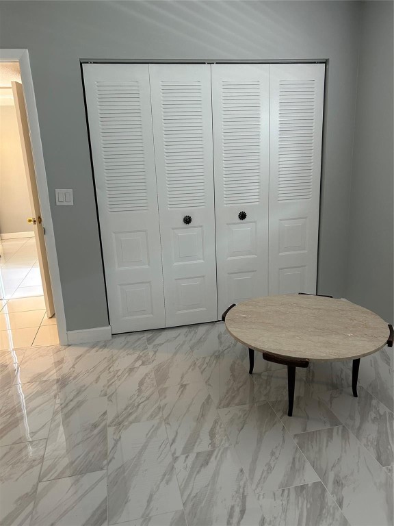 VILLAGES OF ORIOLE ABBEY - Residential