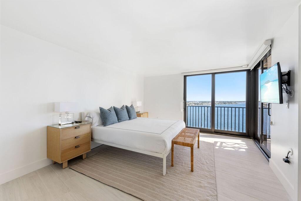 Trianon Condominium - Residential