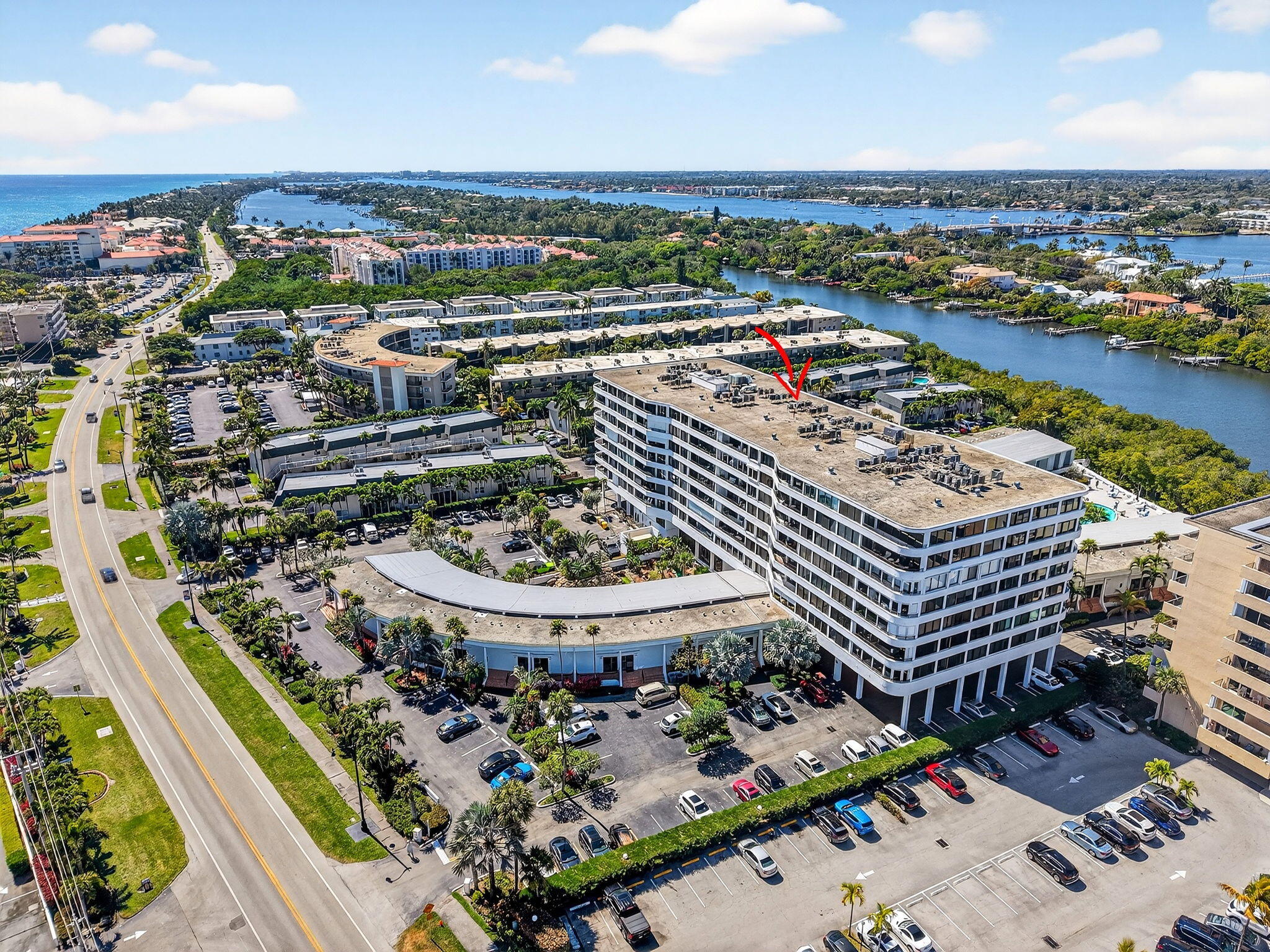 MAYFAIR HOUSE - Residential