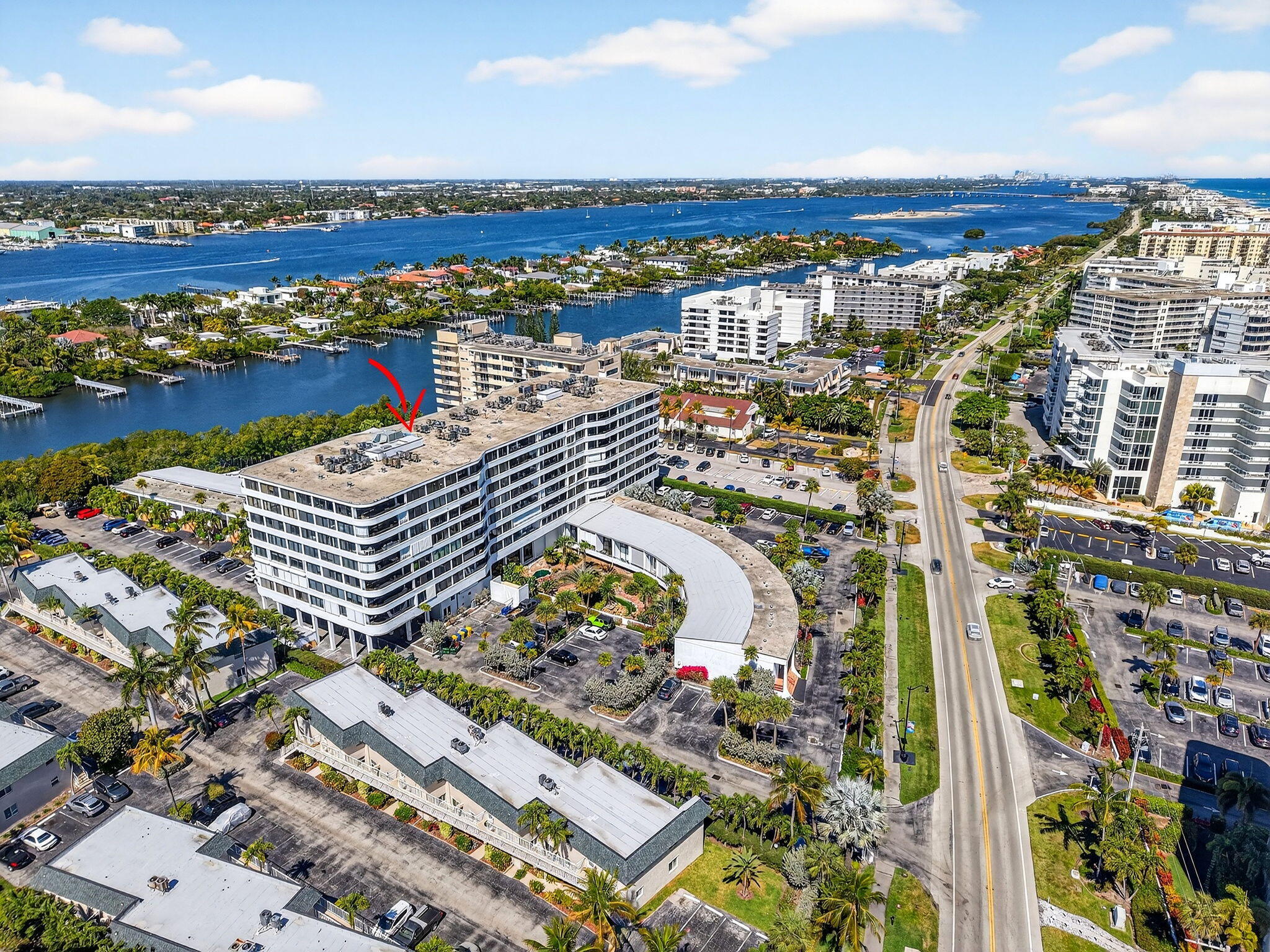 MAYFAIR HOUSE - Residential