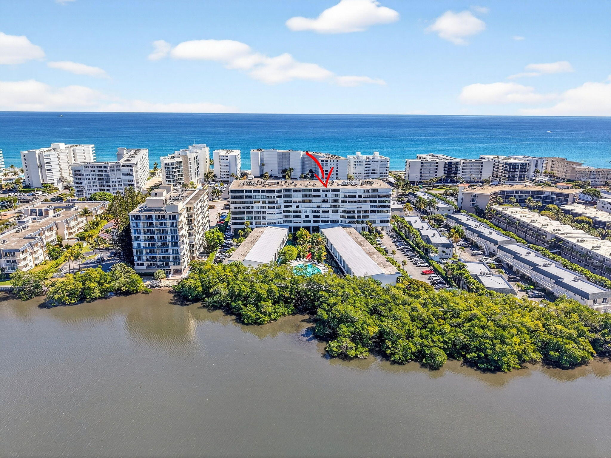 MAYFAIR HOUSE - Residential