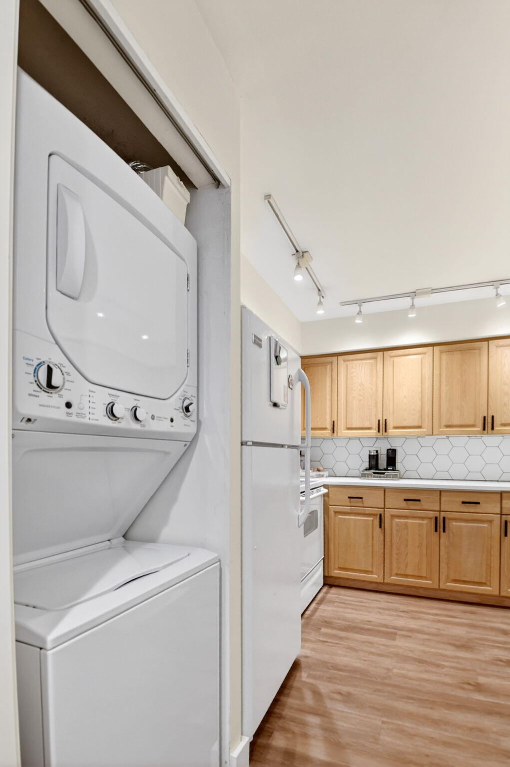 MAYFAIR HOUSE - Residential