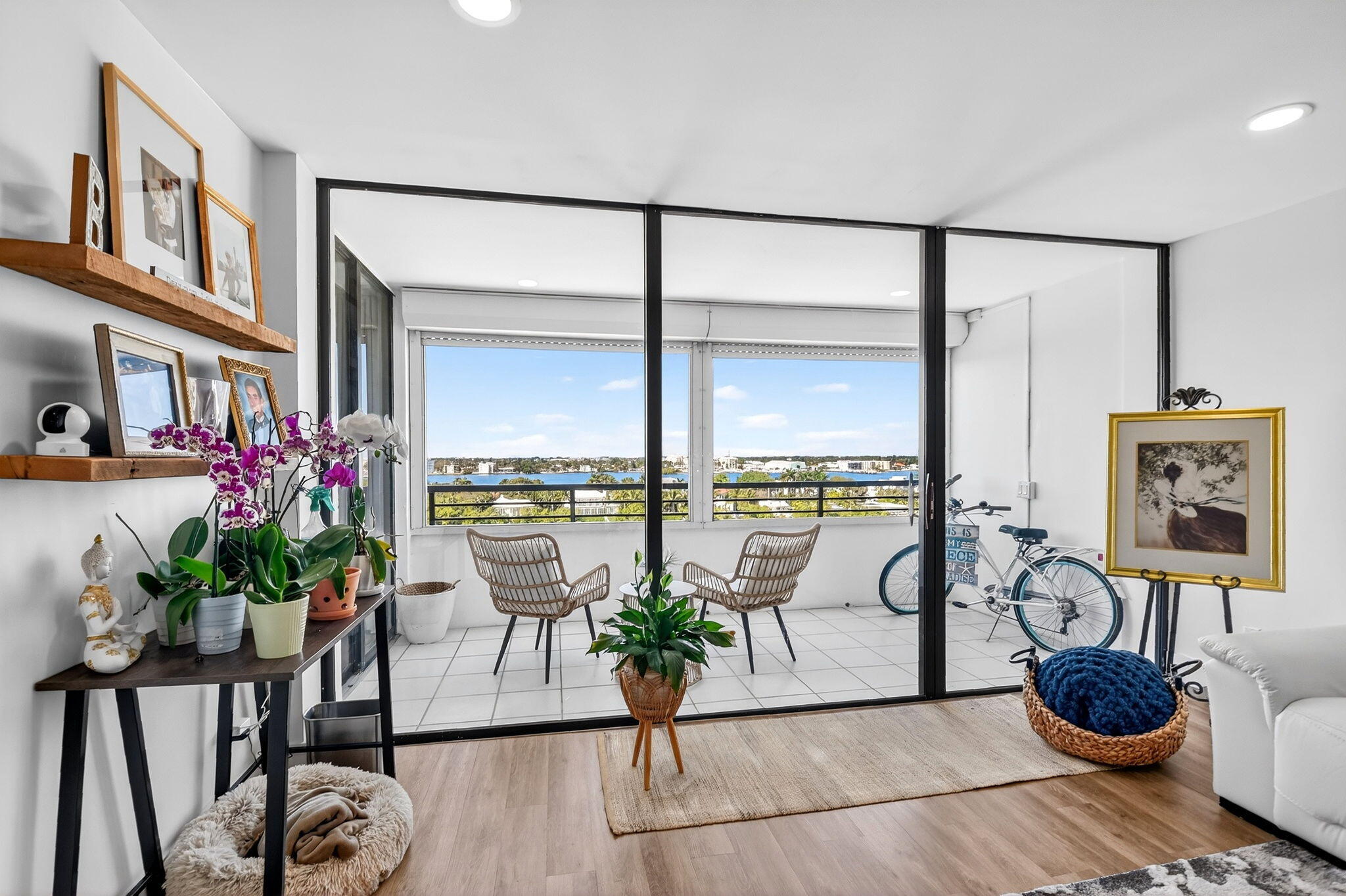 MAYFAIR HOUSE - Residential