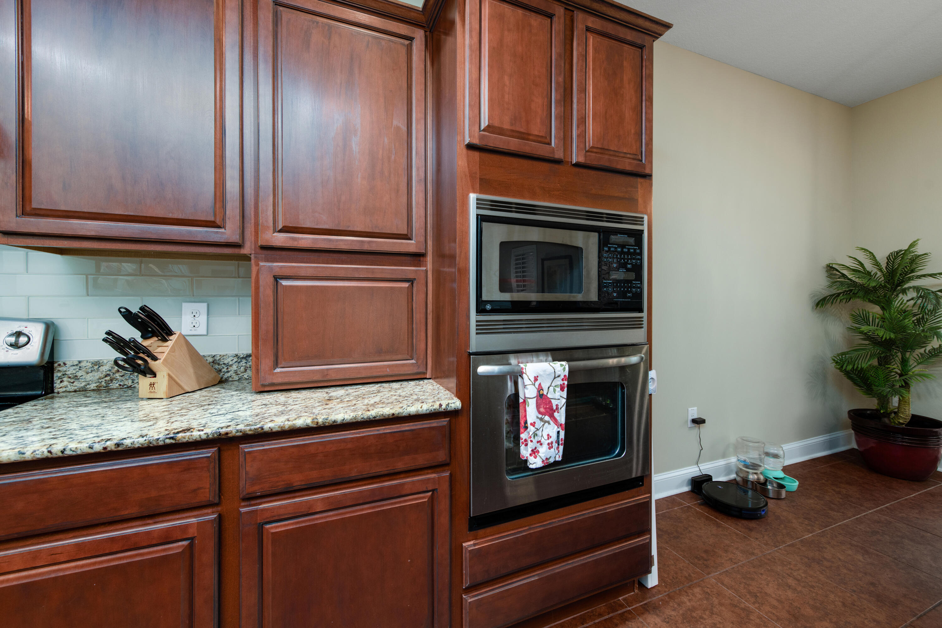 6128 NW Butterfly Orchid Place